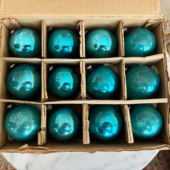 Vintage Box of 12 Christmas Glass Ball Ornaments Japan Aqua Mercury Glass - Picture 3 of 10